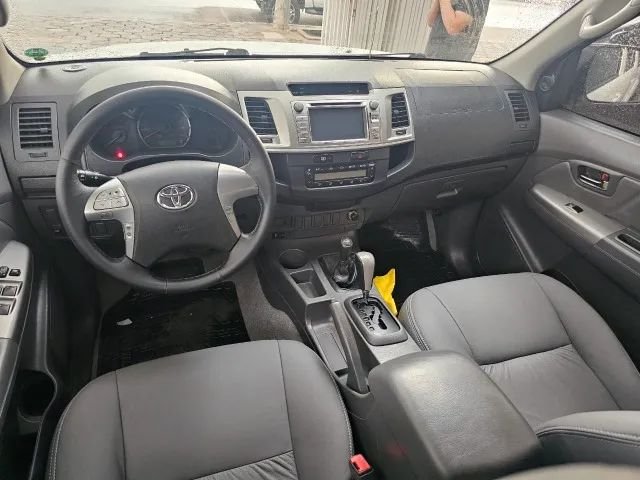 Toyota Hilux SRV 2.7 Flex