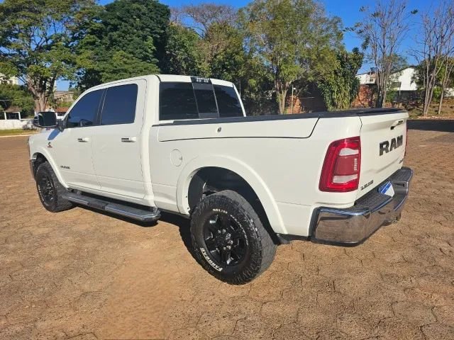 Ram 2500 Laramie ano 19/19 super conservada