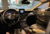 Mercedes-Benz Cla 180 1.6 Cgi Gasolina 7G-Dct