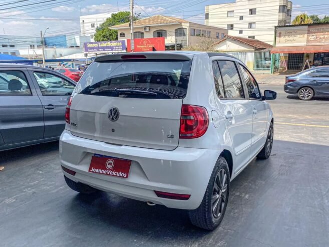 VOLKSWAGEN FOX 1.6 Mi Flex Câmbio Manual